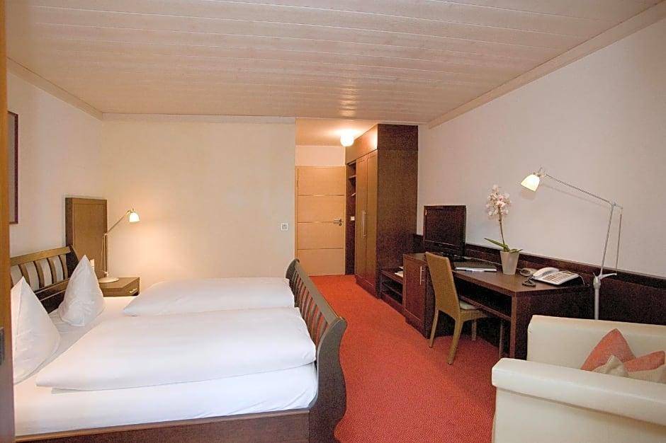 Landhotel Grönenbach 1