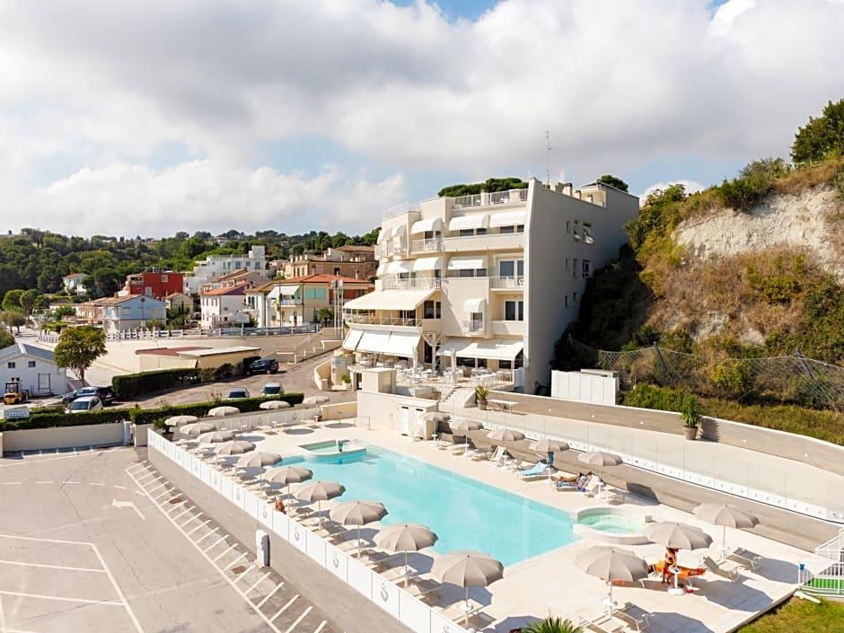 Hotel Scogliera 2