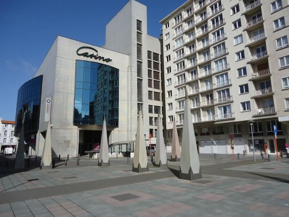 Hotel Corner House by WP Hotels 1