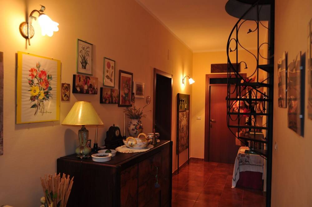 Agriturismo Isola Dei Calanchi - Guest House 2