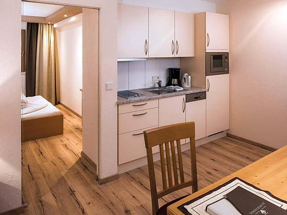 Hotel Garni Alpenjuwel 1
