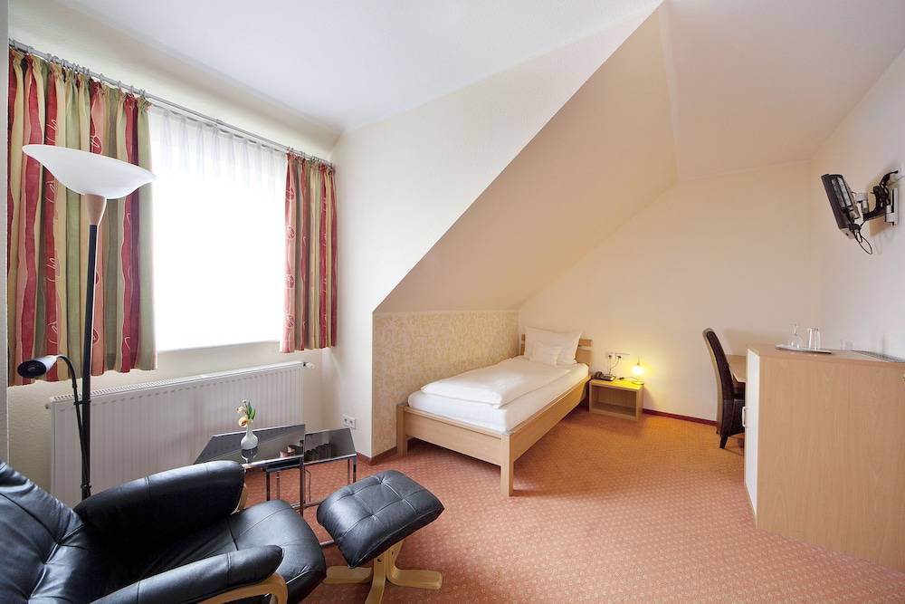 City-Hotel 2