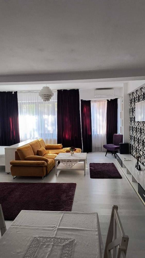 Hotel Jolie Apartments 2