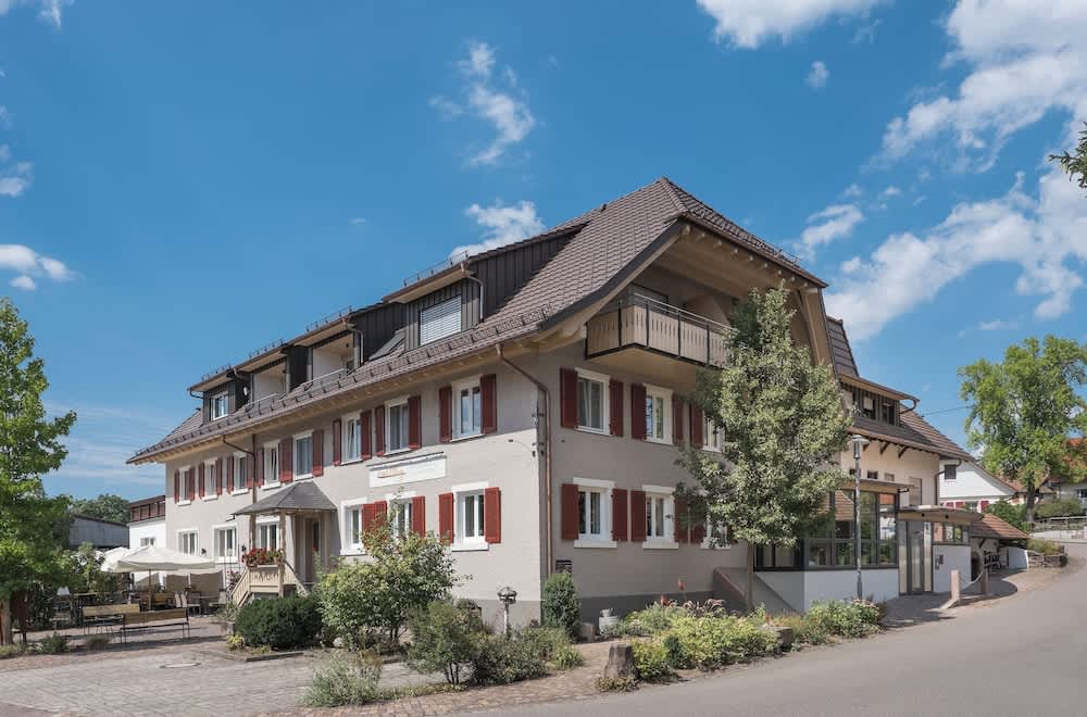 Landhotel Gasthaus zum Pflug 1