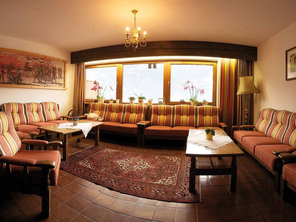 Panoramahotel Fliesserhof 2