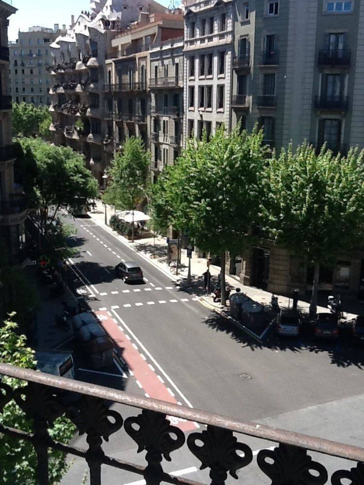 Claris Apartments 1