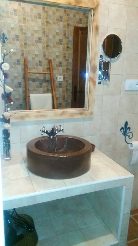Casa Rural "Los Aperos" 2