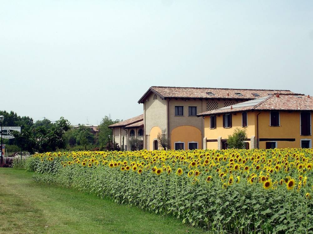 Hotel del Rio Srl - RISTORANTE e Azienda agricola 1