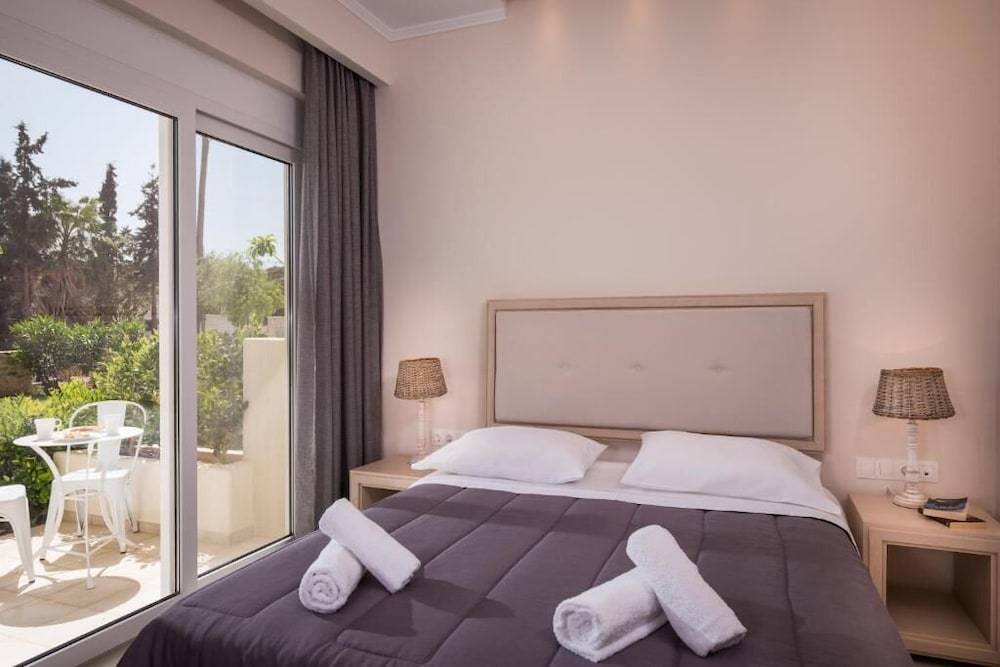 Mear Luxury Holiday Homes - Cretan Sunny Gems 2