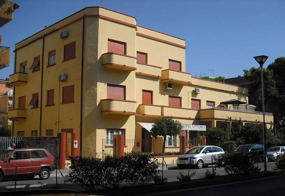 Residence Hotel Vittoria 1