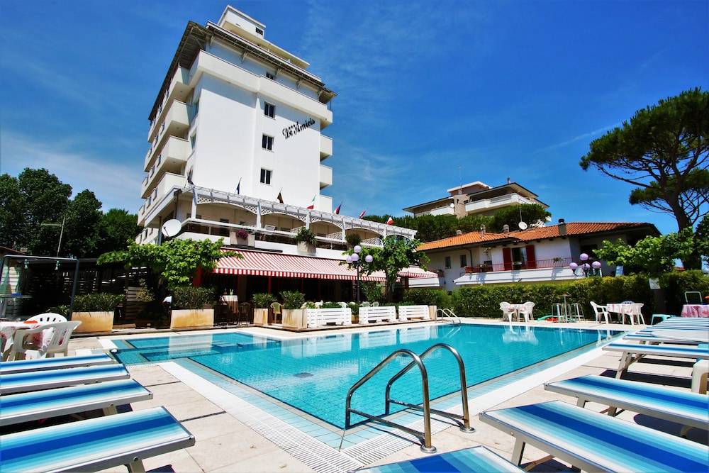 Hotel De Amicis 1