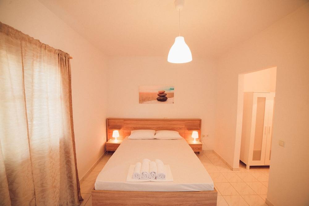 Nerina Studios Agios Nikitas 2