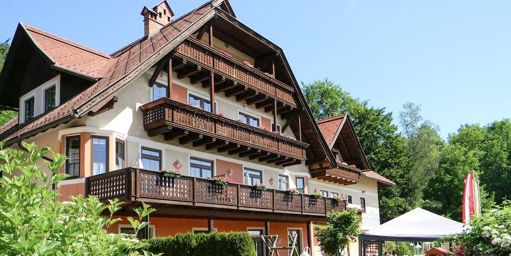 Hotel Kärntnerhof Velden - Zum Schankbaron 1