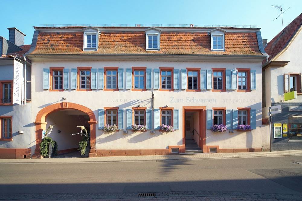 Landhotel zum Schwanen mit Restaurant Mona Liza 1