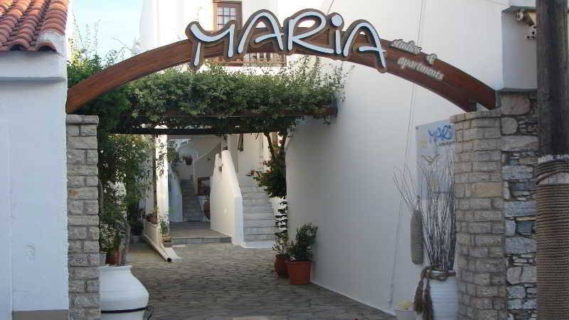Studios Loukia 1