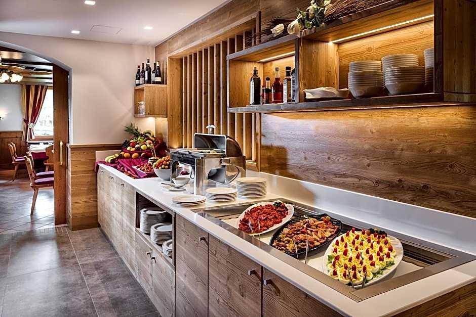 Family Hotel Adriana 2