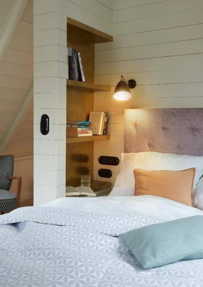 Five Rooms 2