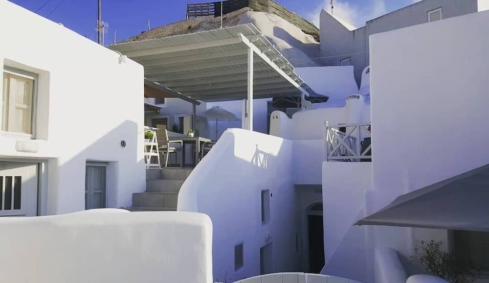 Nefeli Traditional Cave Houses 1
