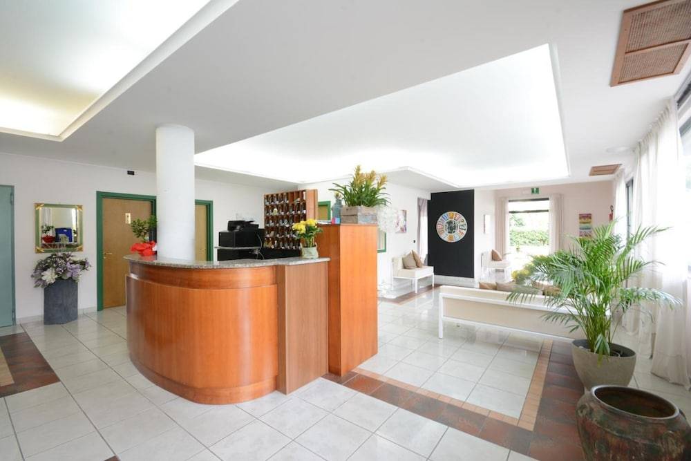 Hotel Marebello 2