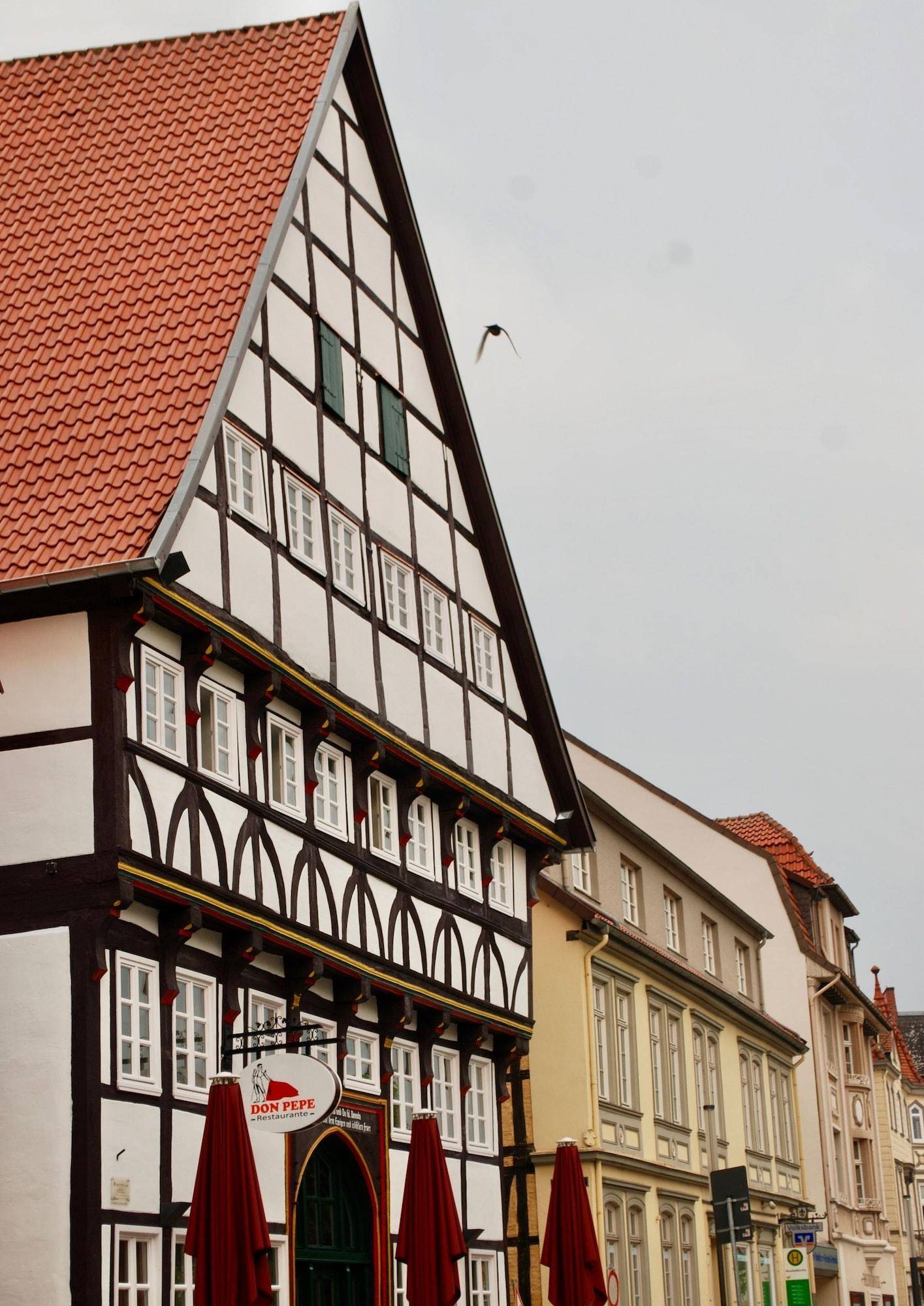 Alt Warburg 1