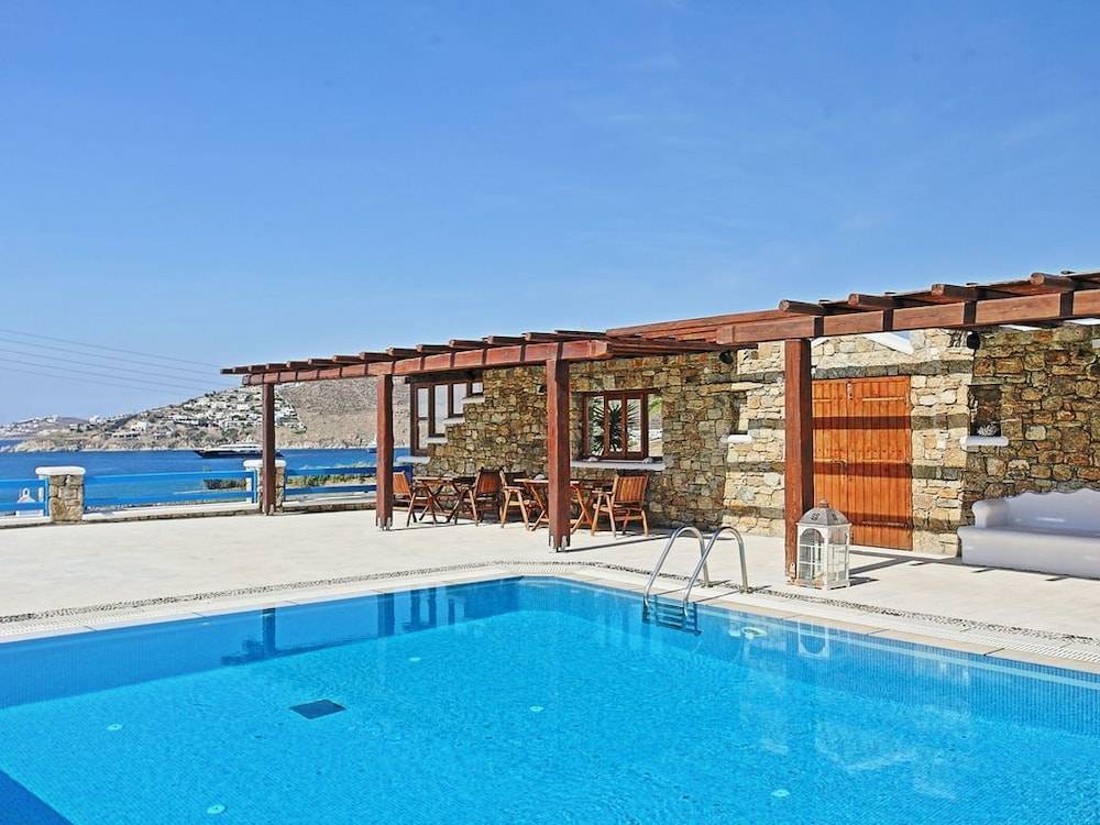Maganos Apartments 1