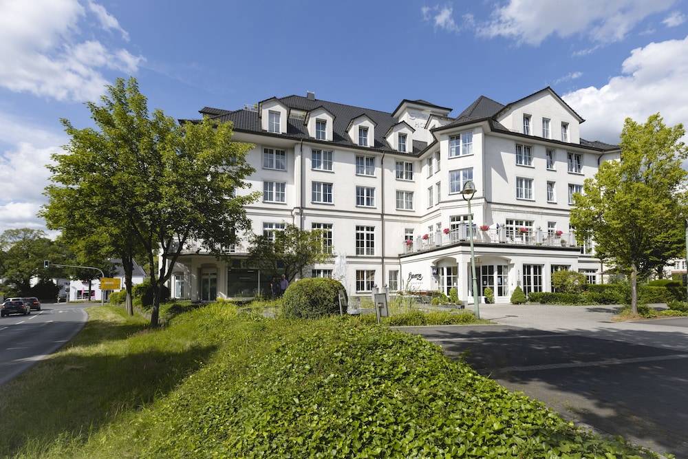 Fletcher Hotel-Restaurant Sundern-Sorpesee 1