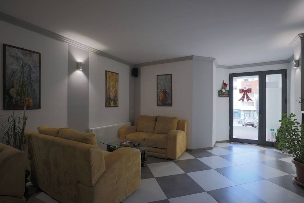 Hotel Denis 2