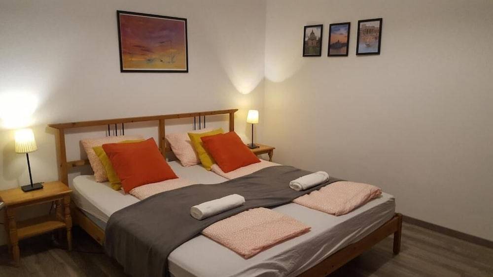 Wesselényi Rooms near Gozsdu Udvar 1