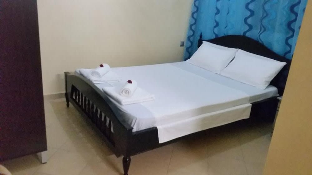 Vasiliu Boutique Hotel Ksamil 2