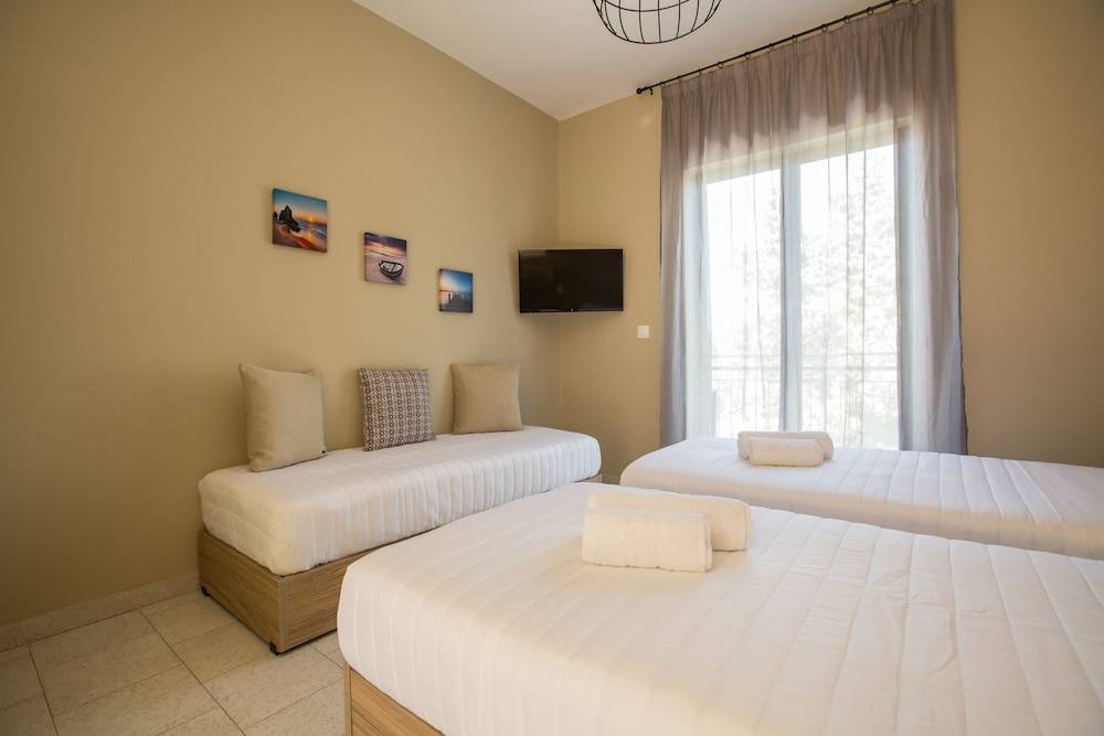 Ilaeira rooms 2