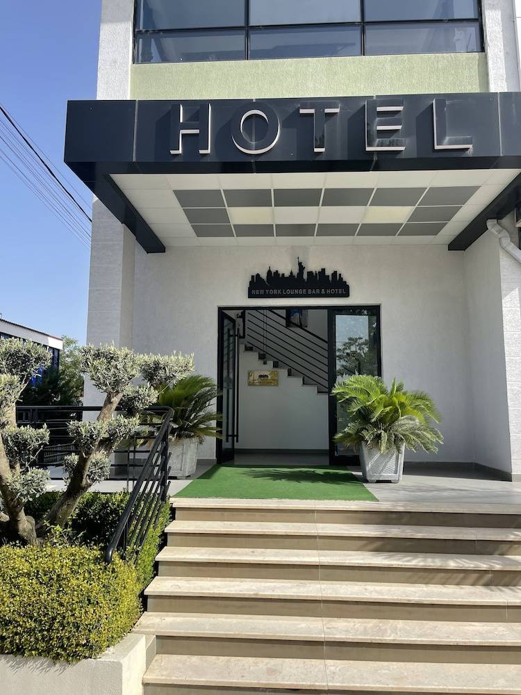 Hotel New York 1
