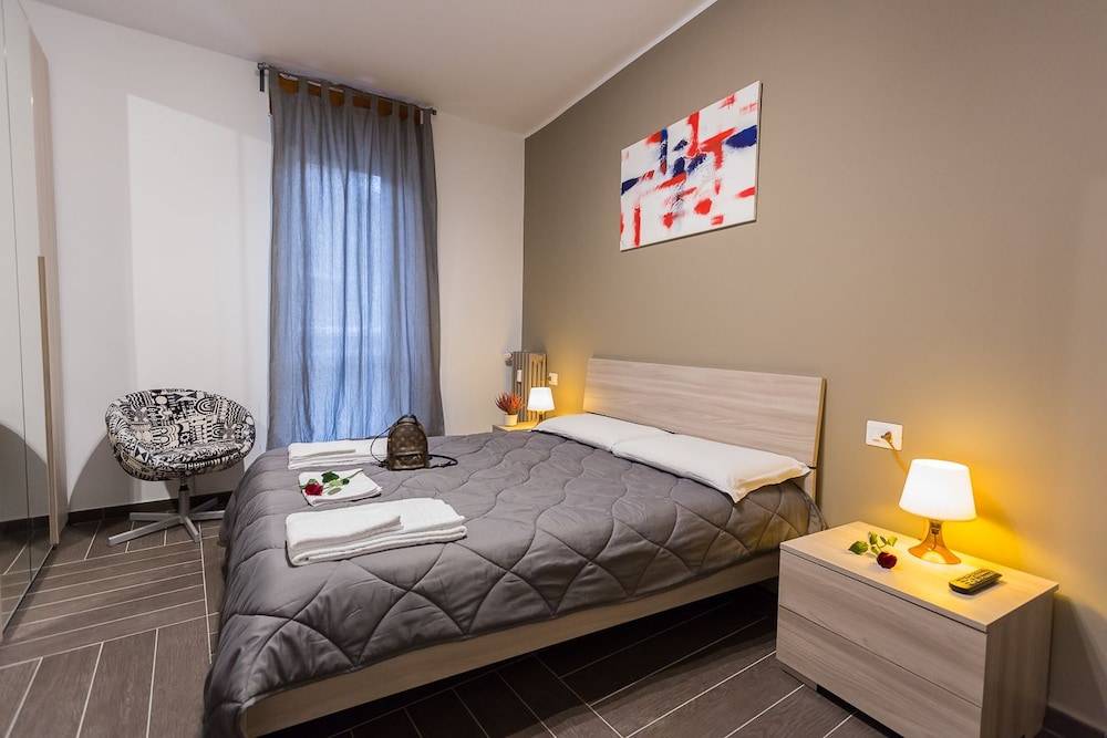 HH Hermoso Housing ALESSANDRIA 2
