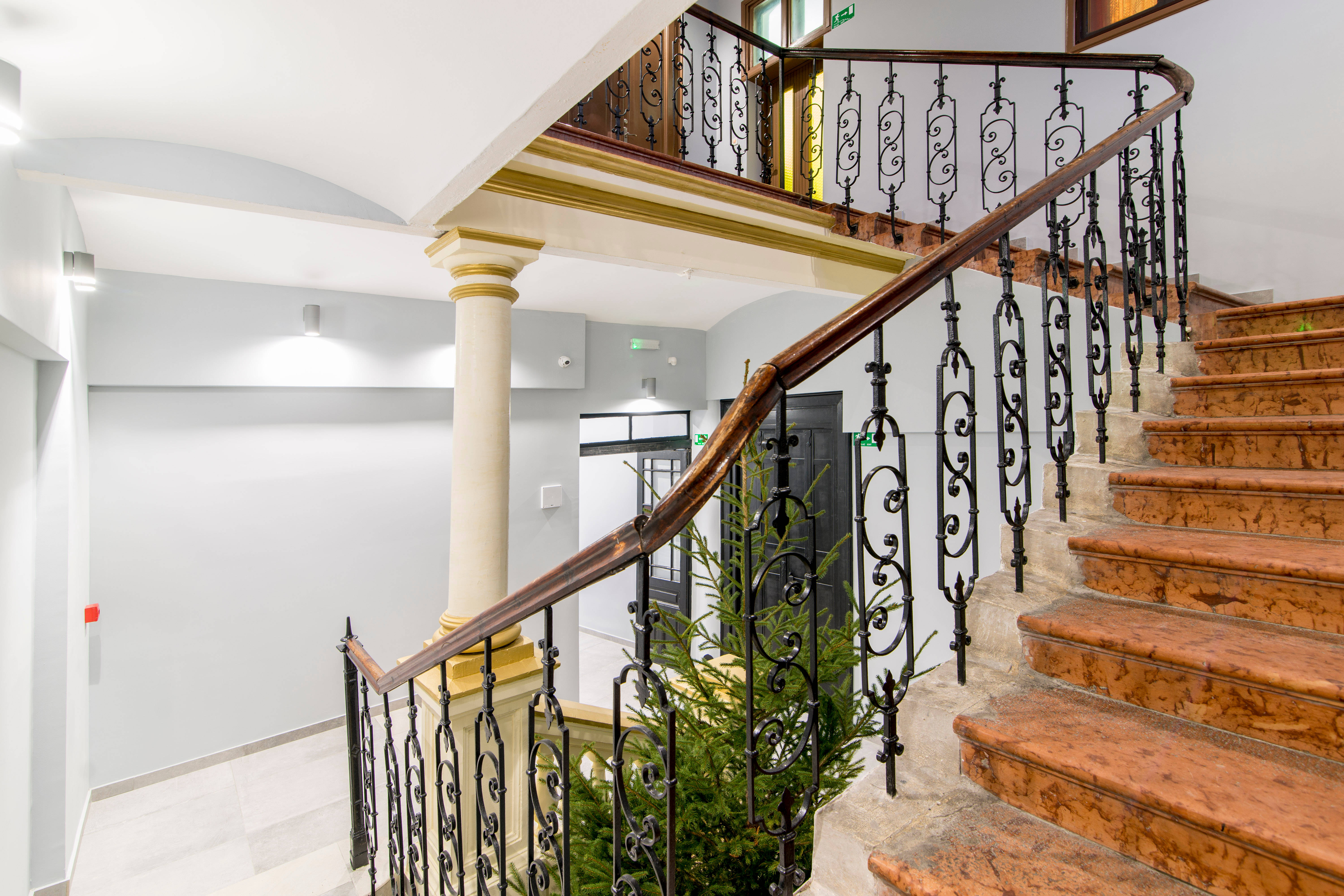 Lanterna Rooms City Center 2
