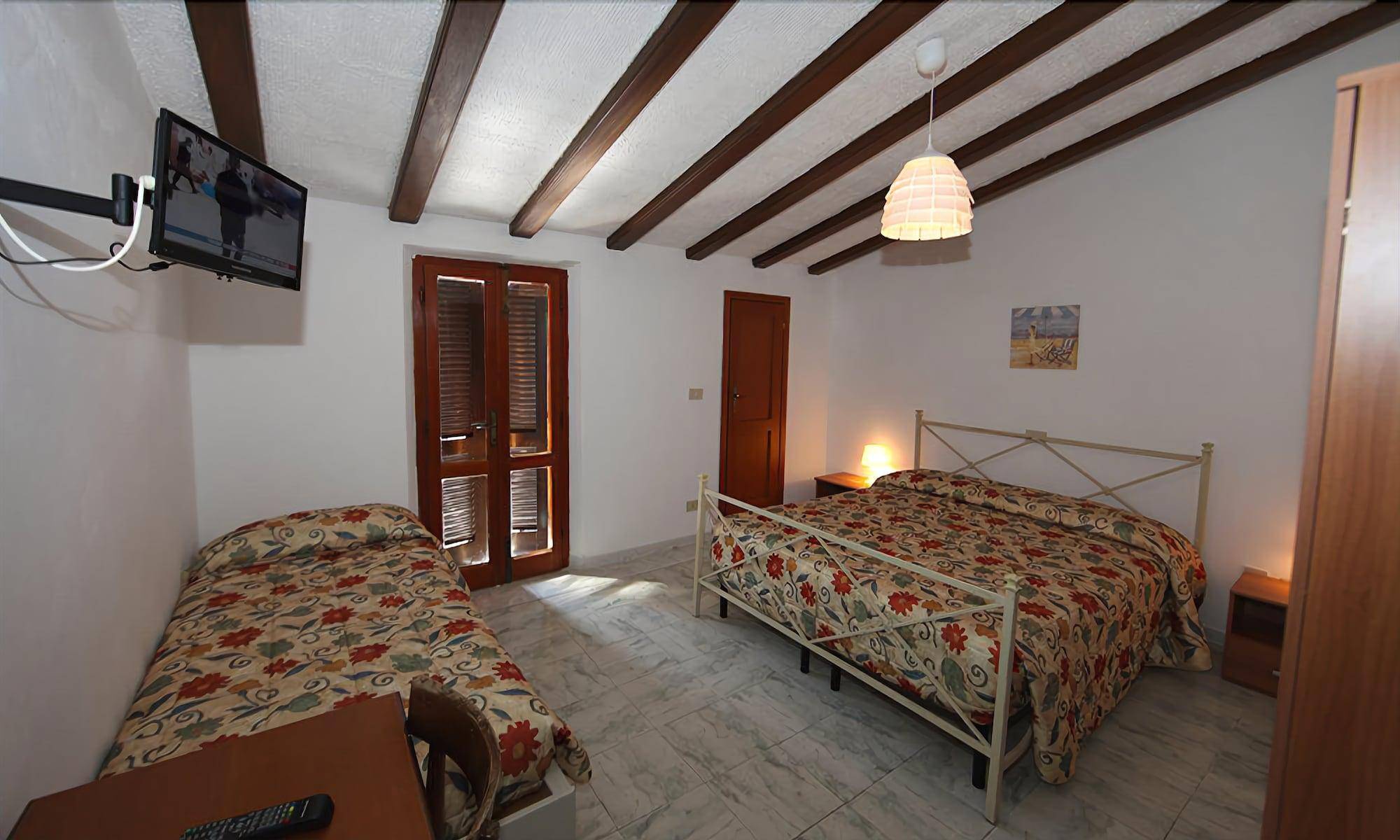 Hotel La Rosa 1