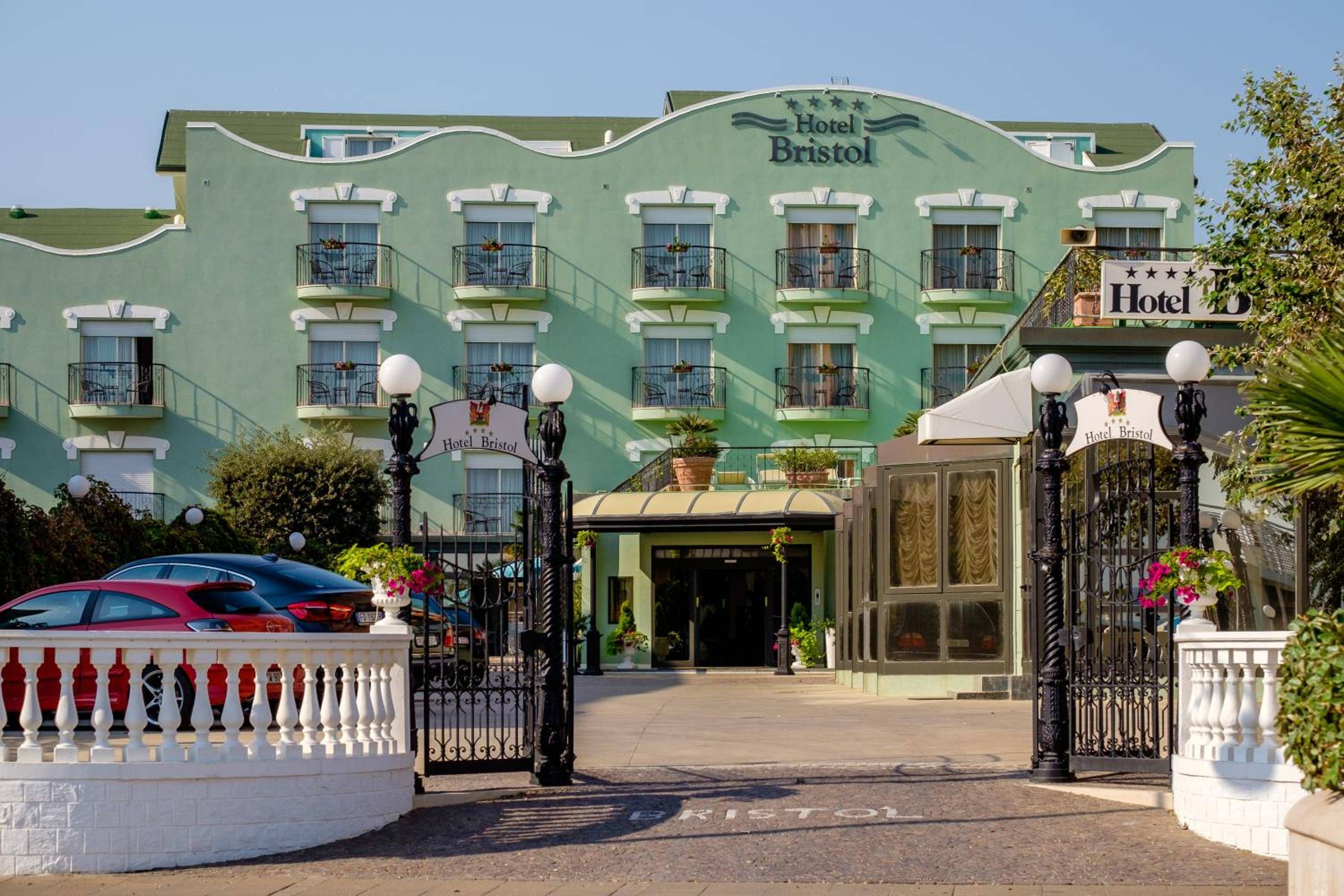 Hotel Bristol 2