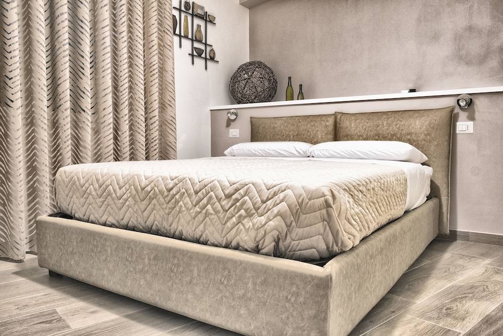 DIMORA FLEGREA room & breakfast 1