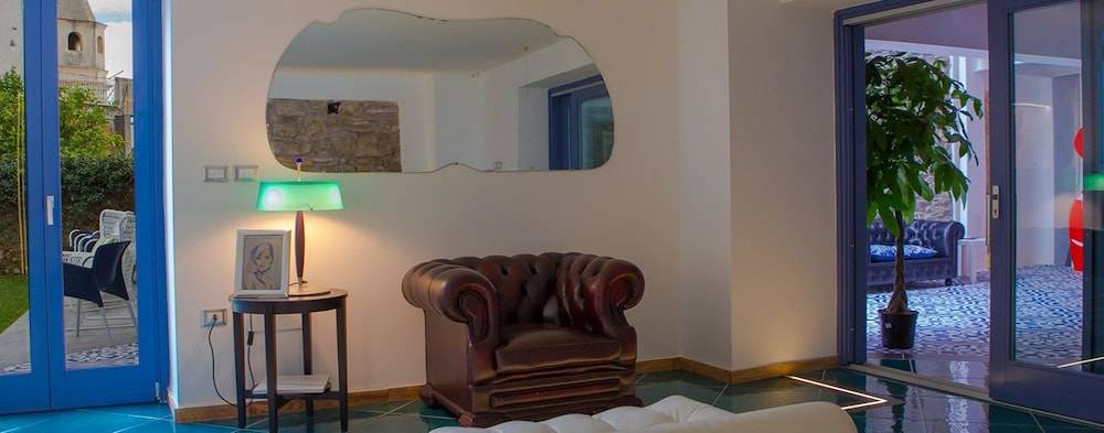 Ispani Inn Resort 2