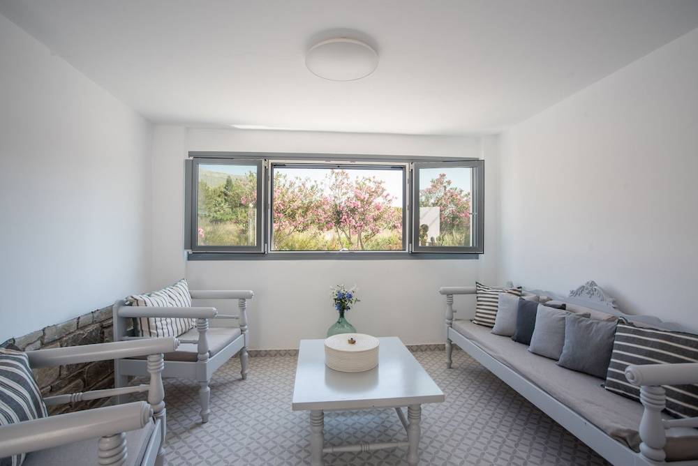 Nautilus Apartments-Suites 2