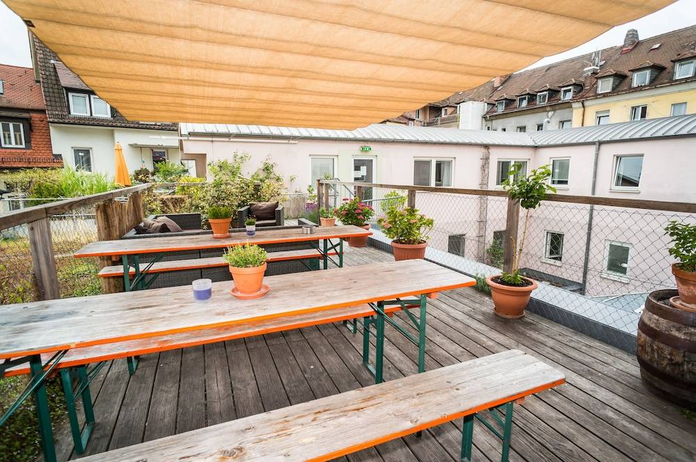 Babelfish Hostel 1