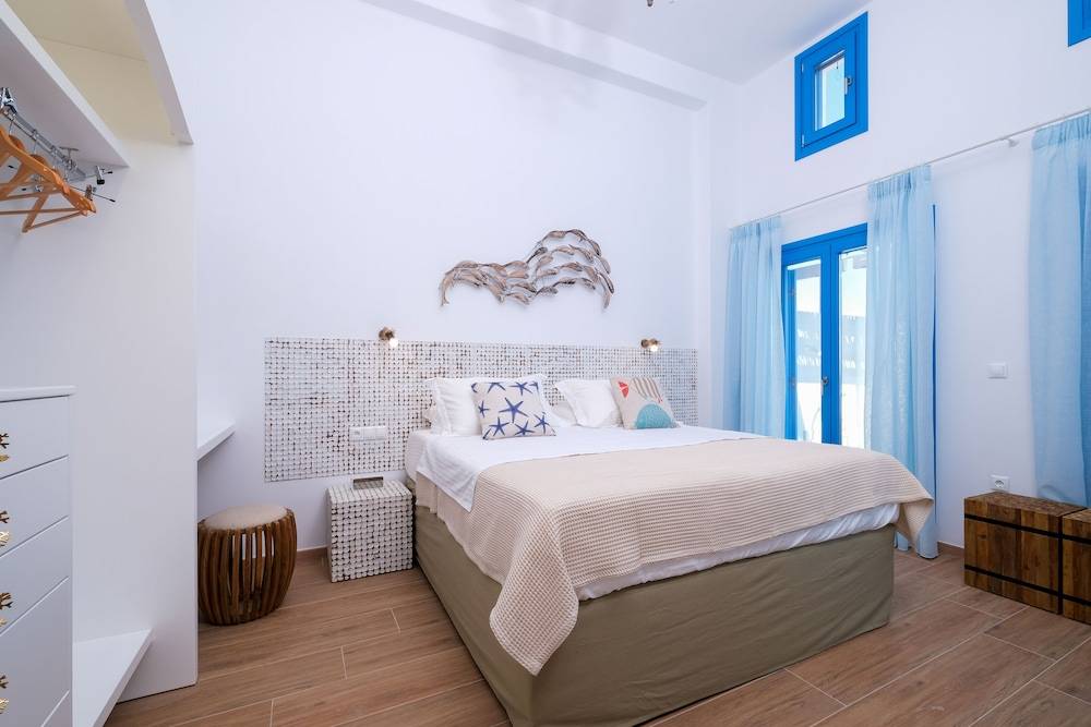 Aelia Collection Suites - Adults Friendly 2