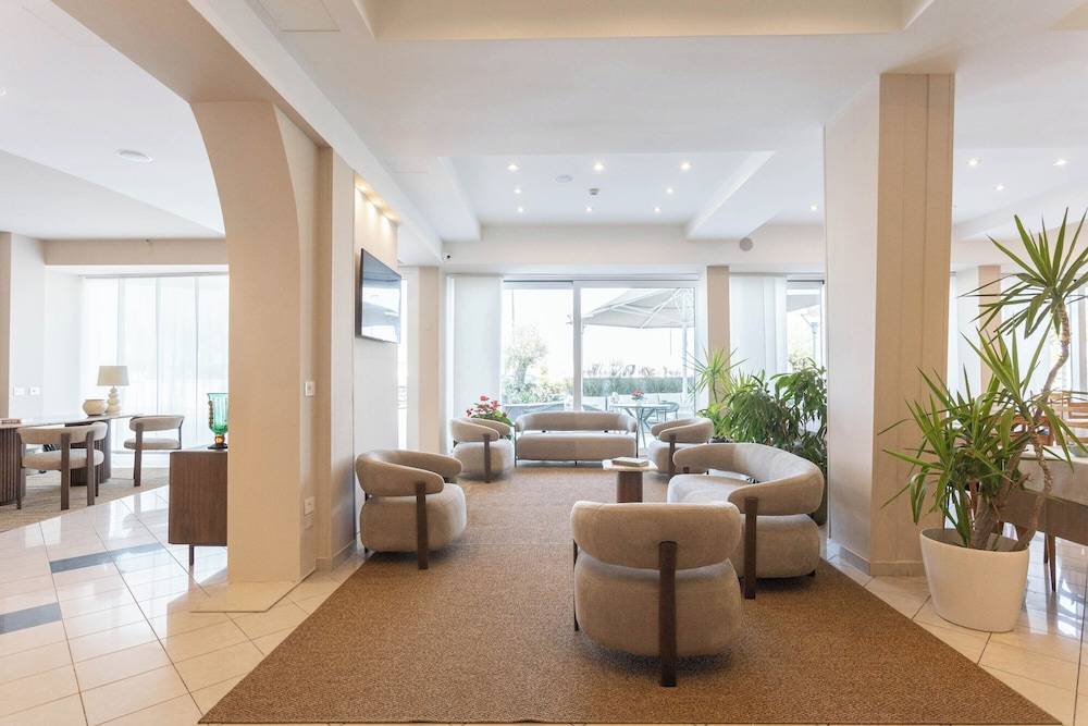 Alda Seaview Hotel 2