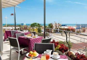 Hotel Des Nations - Vintage Hotel sul mare 2