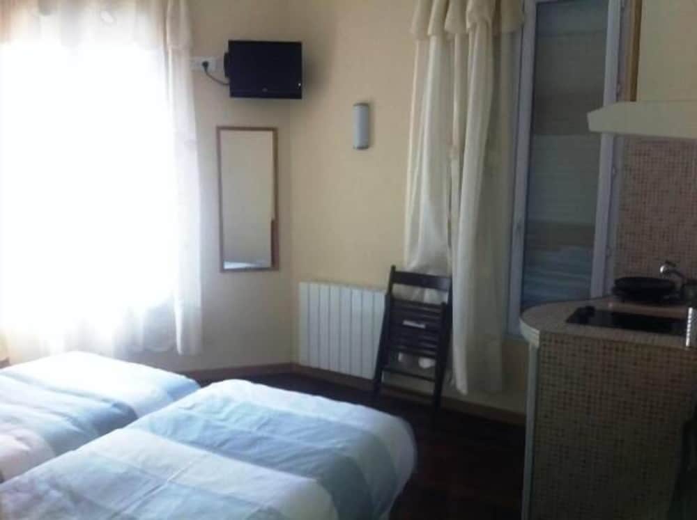 Résidence Molière Hôtel Paris Montrouge 1