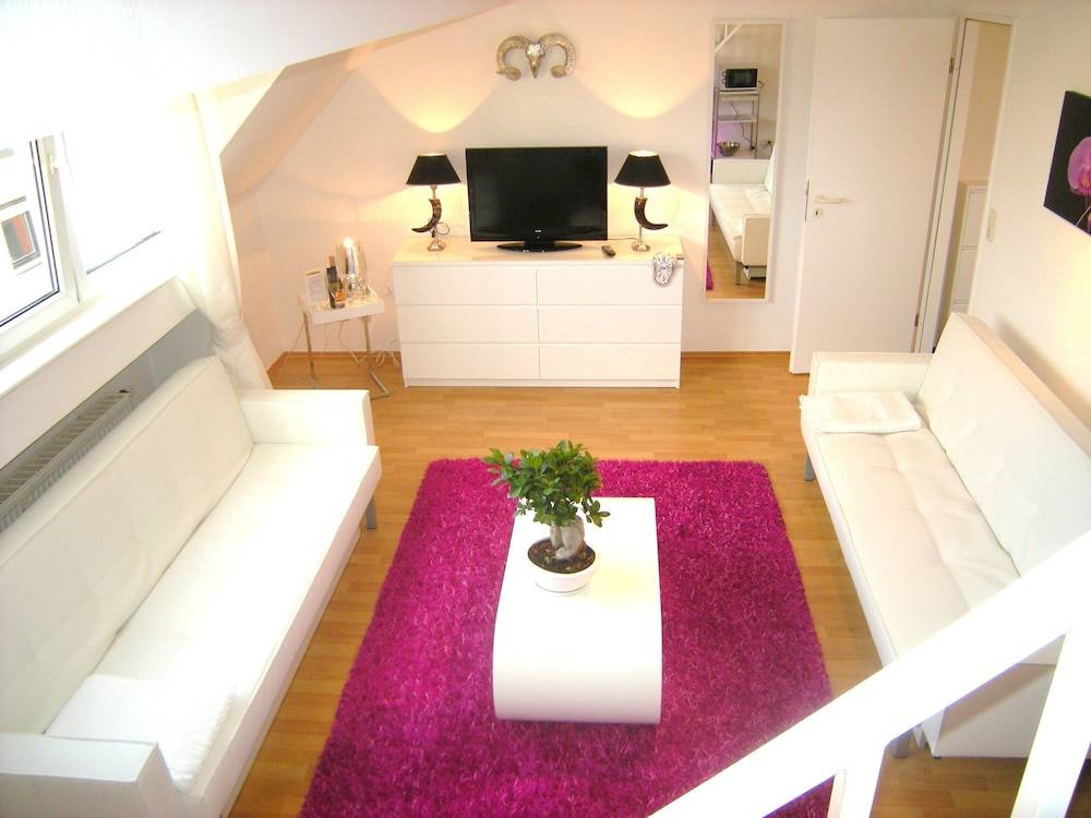 A-Partments 1