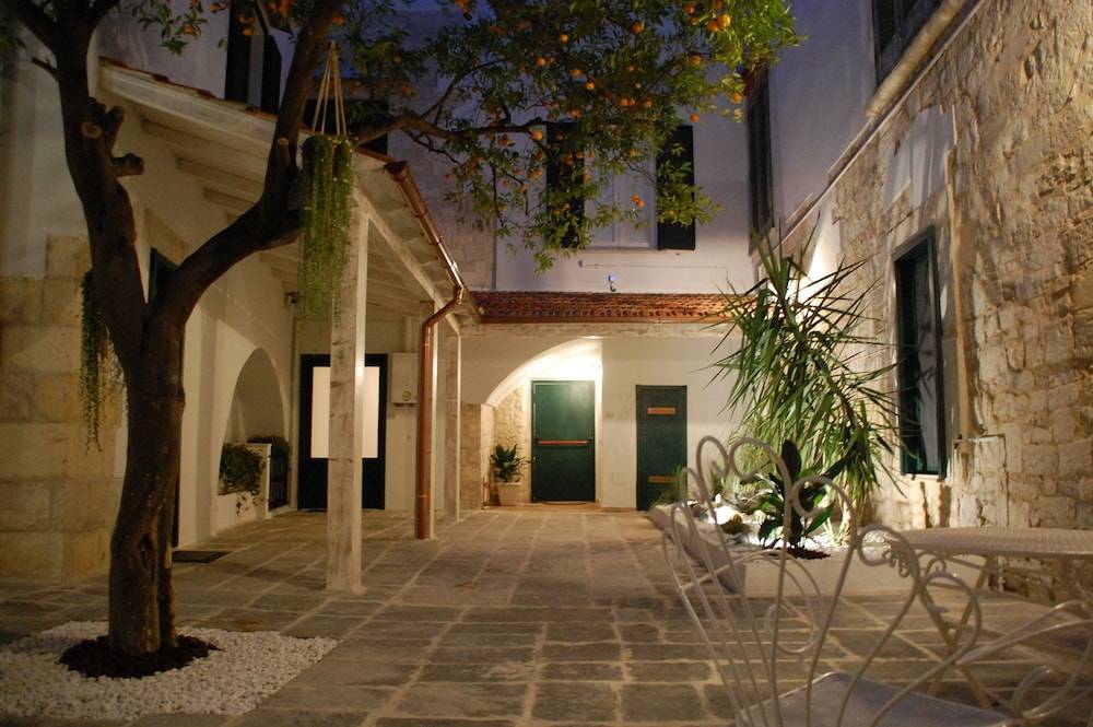 Palazzo Bianchi - Trani 1