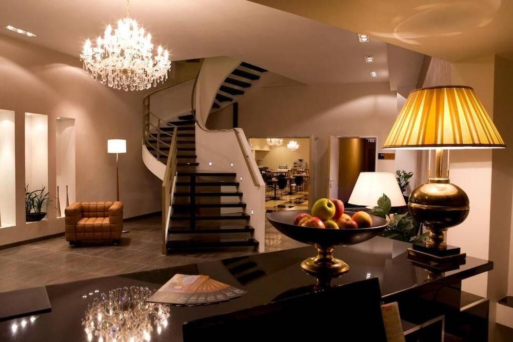 ROSS Hotel nähe Messe Stuttgart 1
