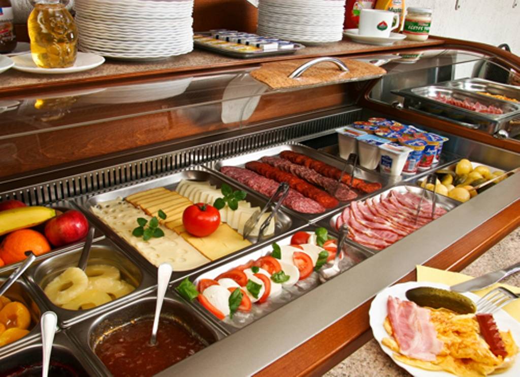 Hotel Manzard Panzio 2