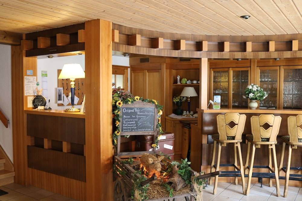 Landhotel Zum Hirsch 2