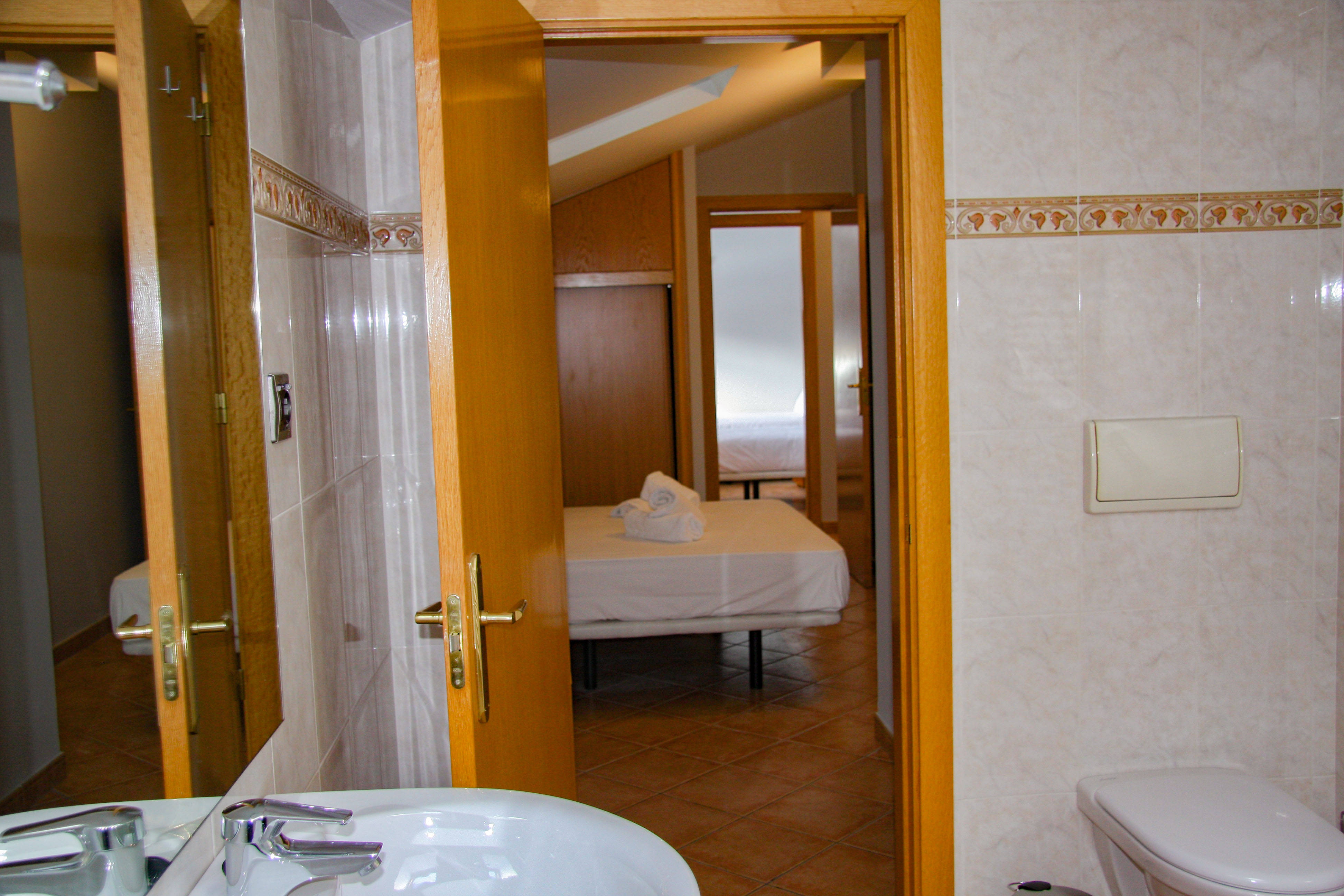 APARTAMENTS COLELLS 1