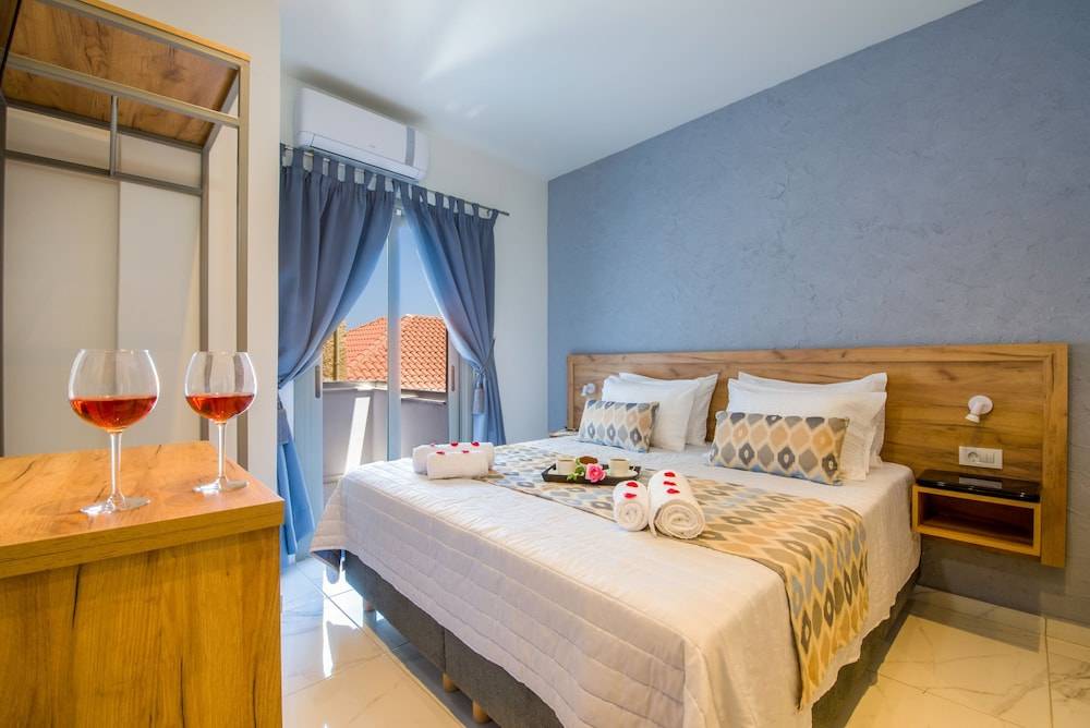 Linda Apartments Platanias 2